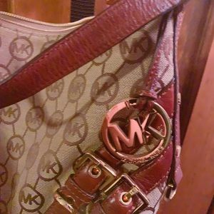 Authentic Michael Kors purse